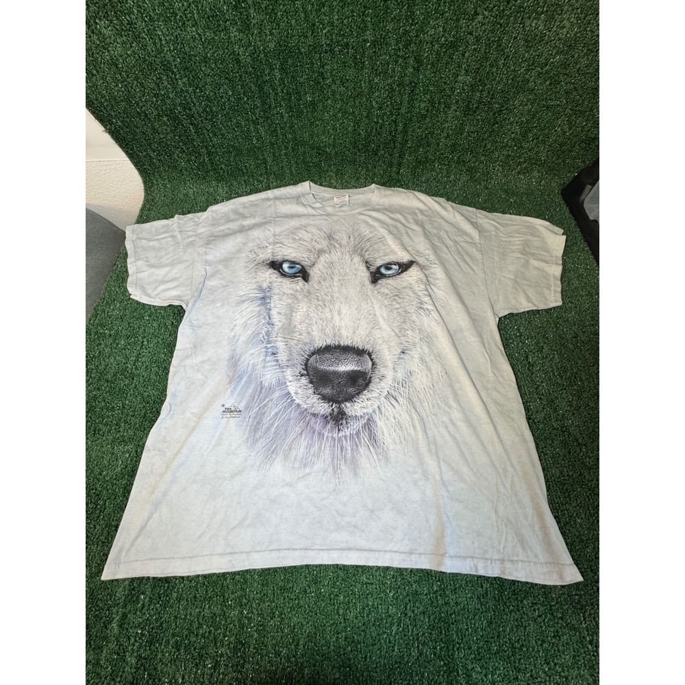 The Mountain Gray Wolf  Gildan Vintage Graphic T Shirt Men's Size 2XL‎